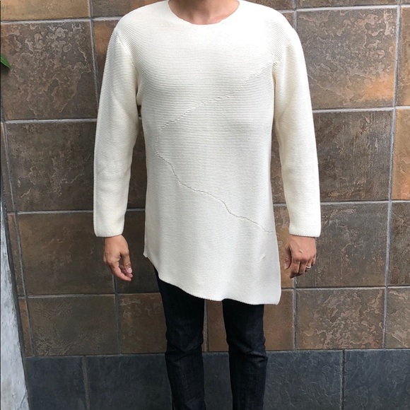 Men’s Cream Unknown New York Asymmetrical Sweater - Picture 2 of 8